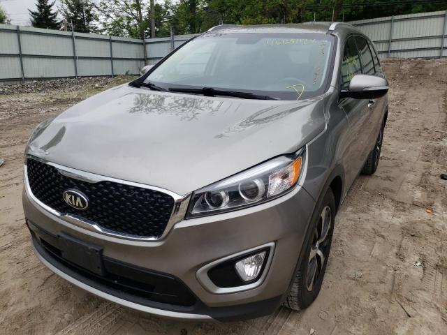 Photo 2 from auction – 2017 KIA SORENTO EX with VIN 5XYPHDA57HG323878