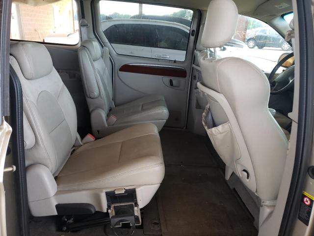 Photo 6 from auction – 2005 CHRYSLER TOWN & COU with VIN 2C8GP64L45R245025