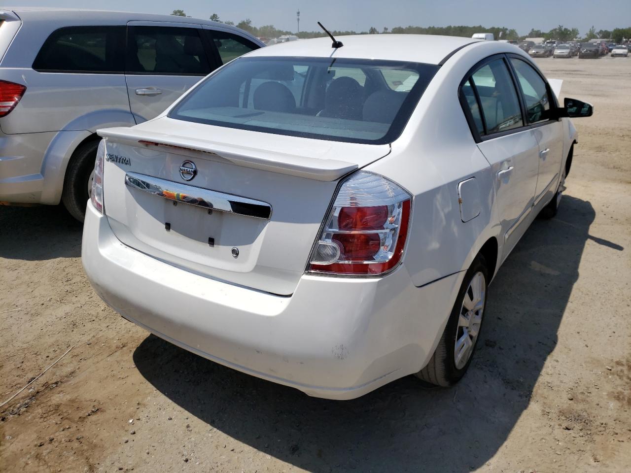 Photo 4 from auction – 2012 NISSAN SENTRA 2.0 with VIN 3N1AB6AP7CL725179