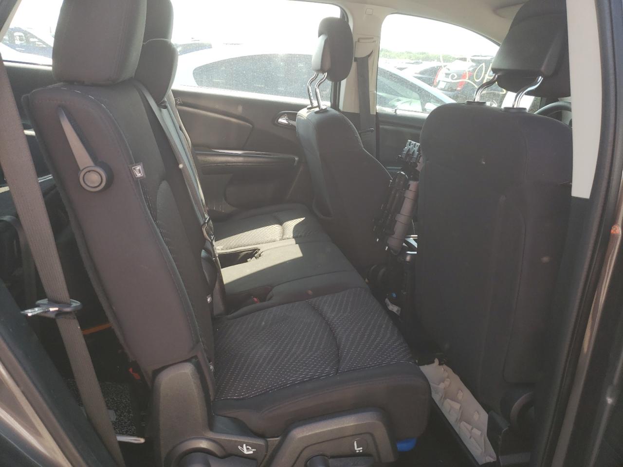 Photo 6 from auction – 2014 DODGE JOURNEY SE with VIN 3C4PDCAB1ET237370