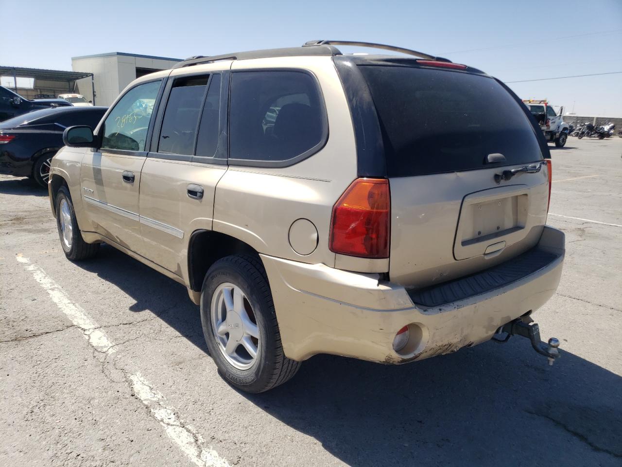 Photo 3 from auction – 2006 GMC ENVOY with VIN 1GKDT13S462130117