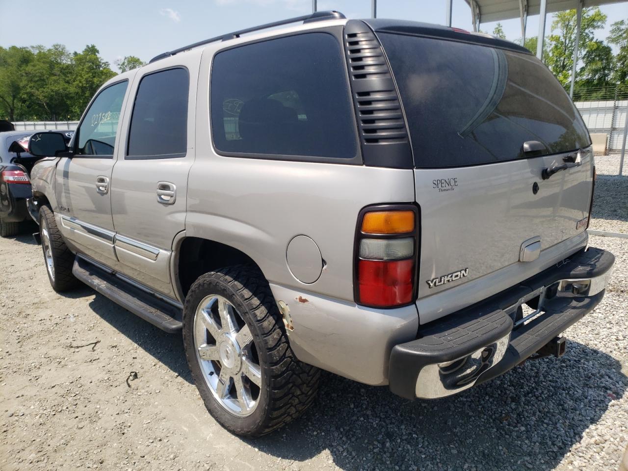 Photo 3 from auction – 2006 GMC YUKON with VIN 1GKEC13T56J105939