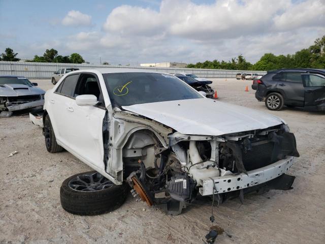 CHRYSLER 300 S 2019 с VIN 2C3CCABG7KH555423 - Фото с аукциона