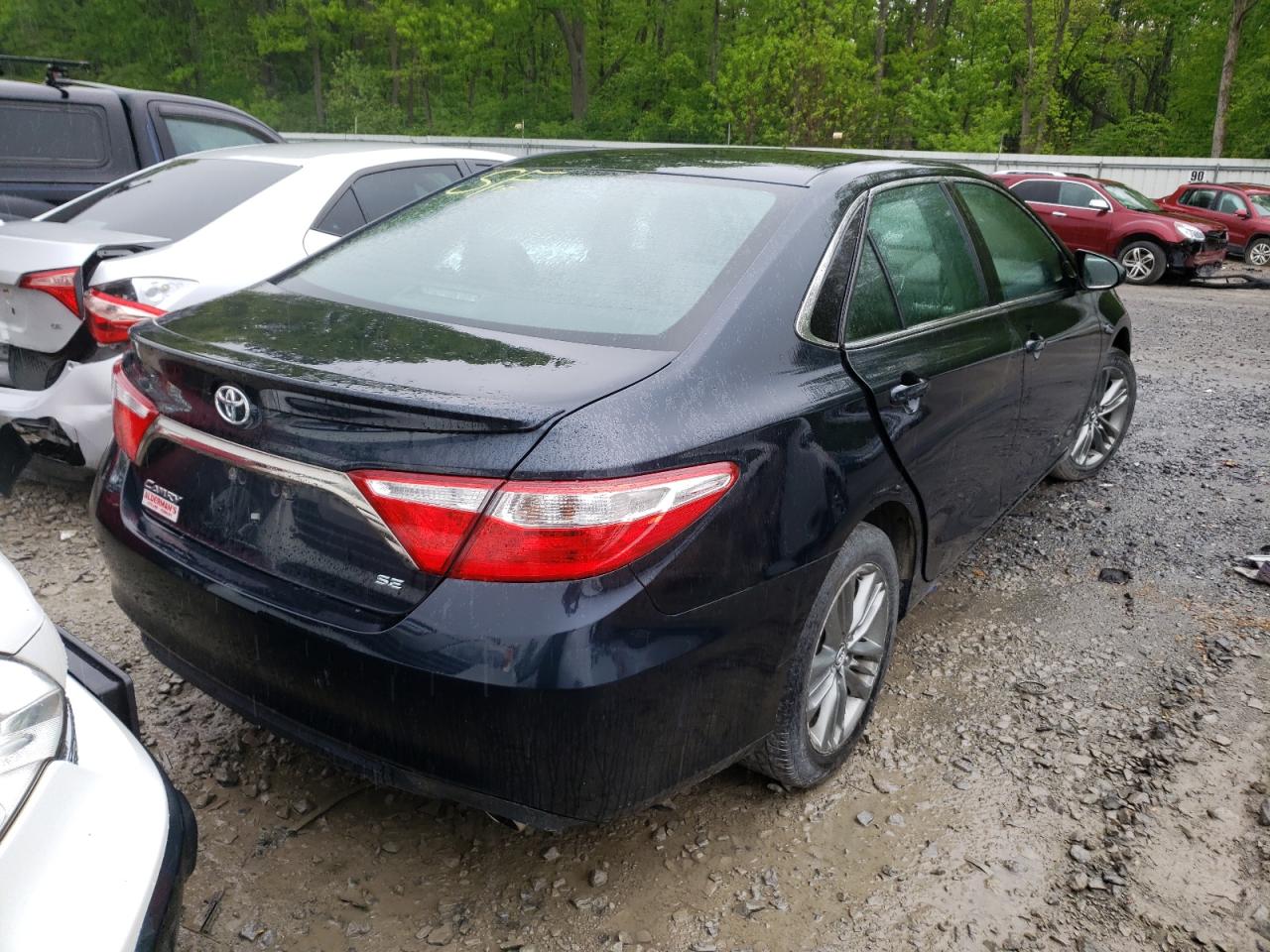Photo 4 from auction – 2015 TOYOTA CAMRY LE with VIN 4T1BF1FK9FU899881
