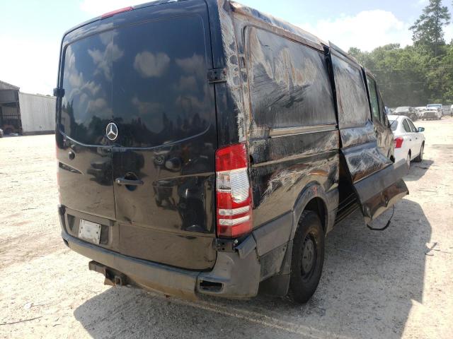 Photo 4 from auction – 2013 MERCEDES-BENZ SPRINTER 2 with VIN WD3PE7CC4D5795541