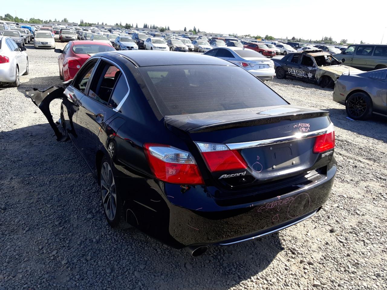 Photo 3 from auction – 2014 HONDA ACCORD SPO with VIN 1HGCR2F59EA228423