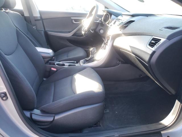 Photo 5 from auction – 2015 HYUNDAI ELANTRA SE with VIN KMHDH4AE2FU308554