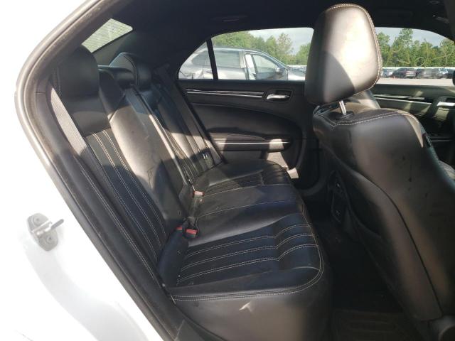 Photo 6 from auction – 2019 CHRYSLER 300 S with VIN 2C3CCABG7KH555423