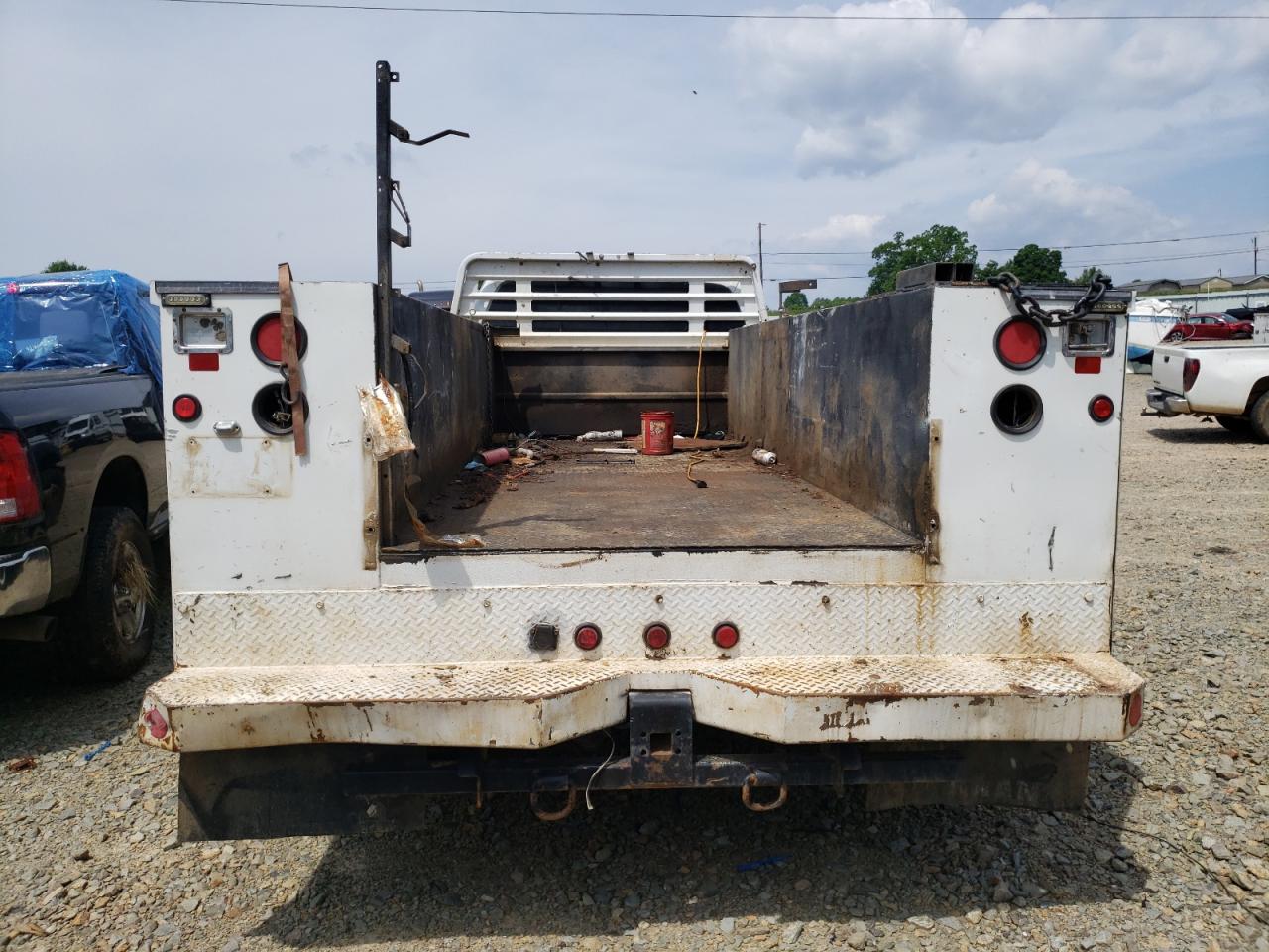 Photo 6 from auction – 2012 FORD F550 SUPER with VIN 1FDUF5GT4CEC68551