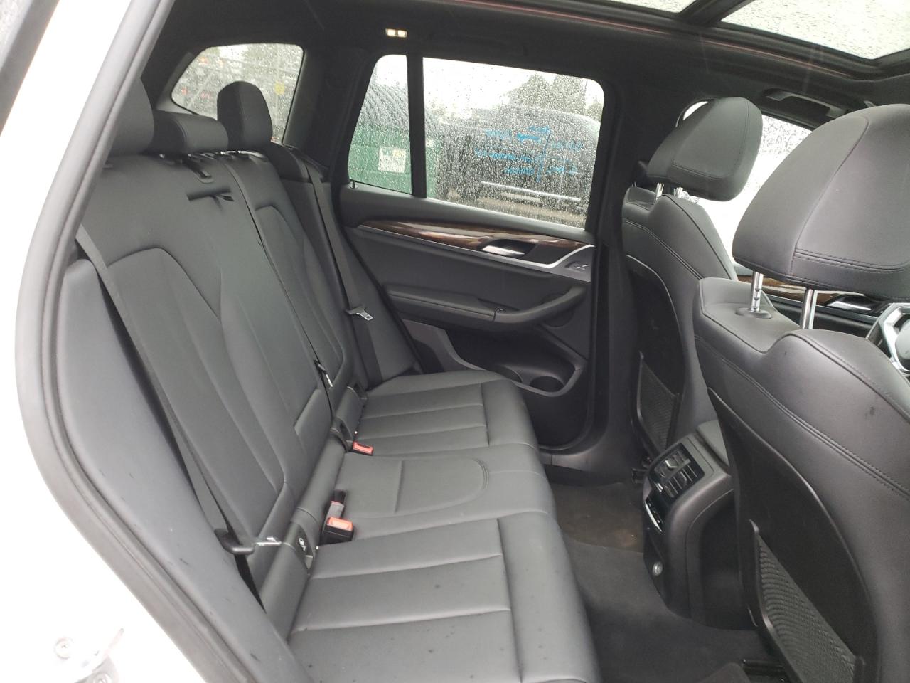 Photo 6 from auction – 2019 BMW X3 SDRIVE3 with VIN 5UXTR7C5XKLR44567