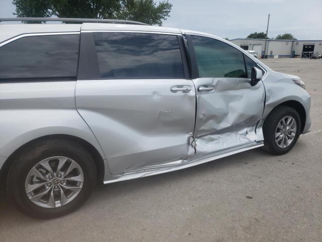 Photo 9 from auction – 2022 TOYOTA SIENNA with VIN 5TDKRKEC1NS077848