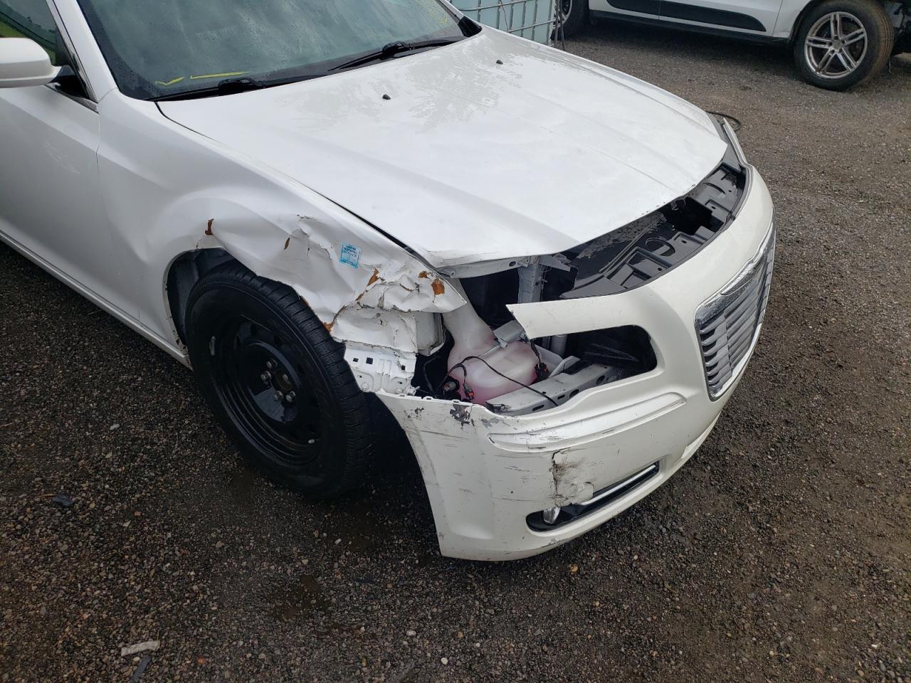 Photo 9 from auction – 2013 CHRYSLER 300 S with VIN 2C3CCABG1DH718439