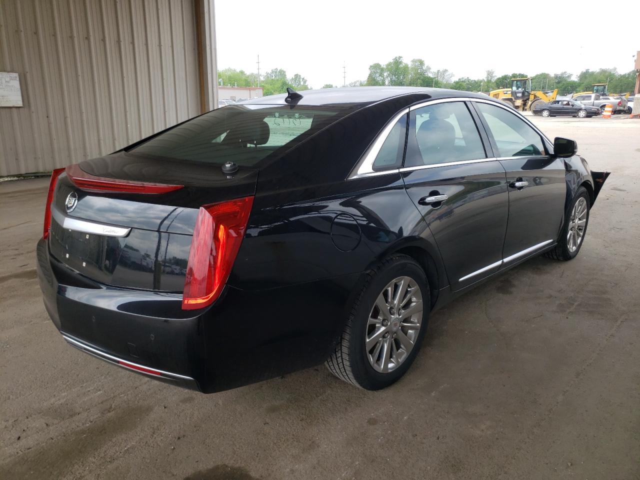 Foto 14 de la subasta – 2013 CADILLAC XTS LIMOUS con VIN 2GEXG6U36D9161327
