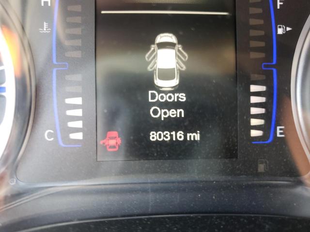Photo 8 from auction – 2016 CHRYSLER 200 LIMITE with VIN 1C3CCCAB8GN131880