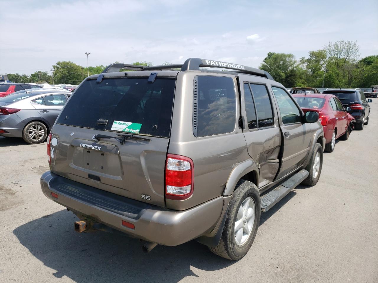 Photo 4 from auction – 2002 NISSAN PATHFINDER with VIN JN8DR09Y22W741254
