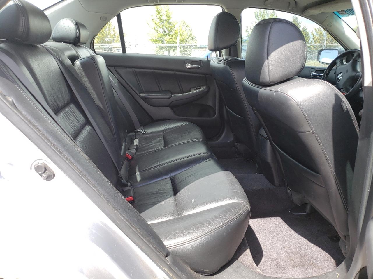 Photo 6 from auction – 2004 HONDA ACCORD EX with VIN 1HGCM66574A017192