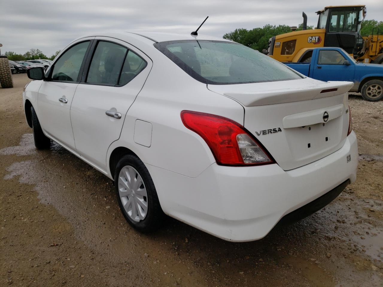 Photo 3 from auction – 2019 NISSAN VERSA S with VIN 3N1CN7AP8KL824257