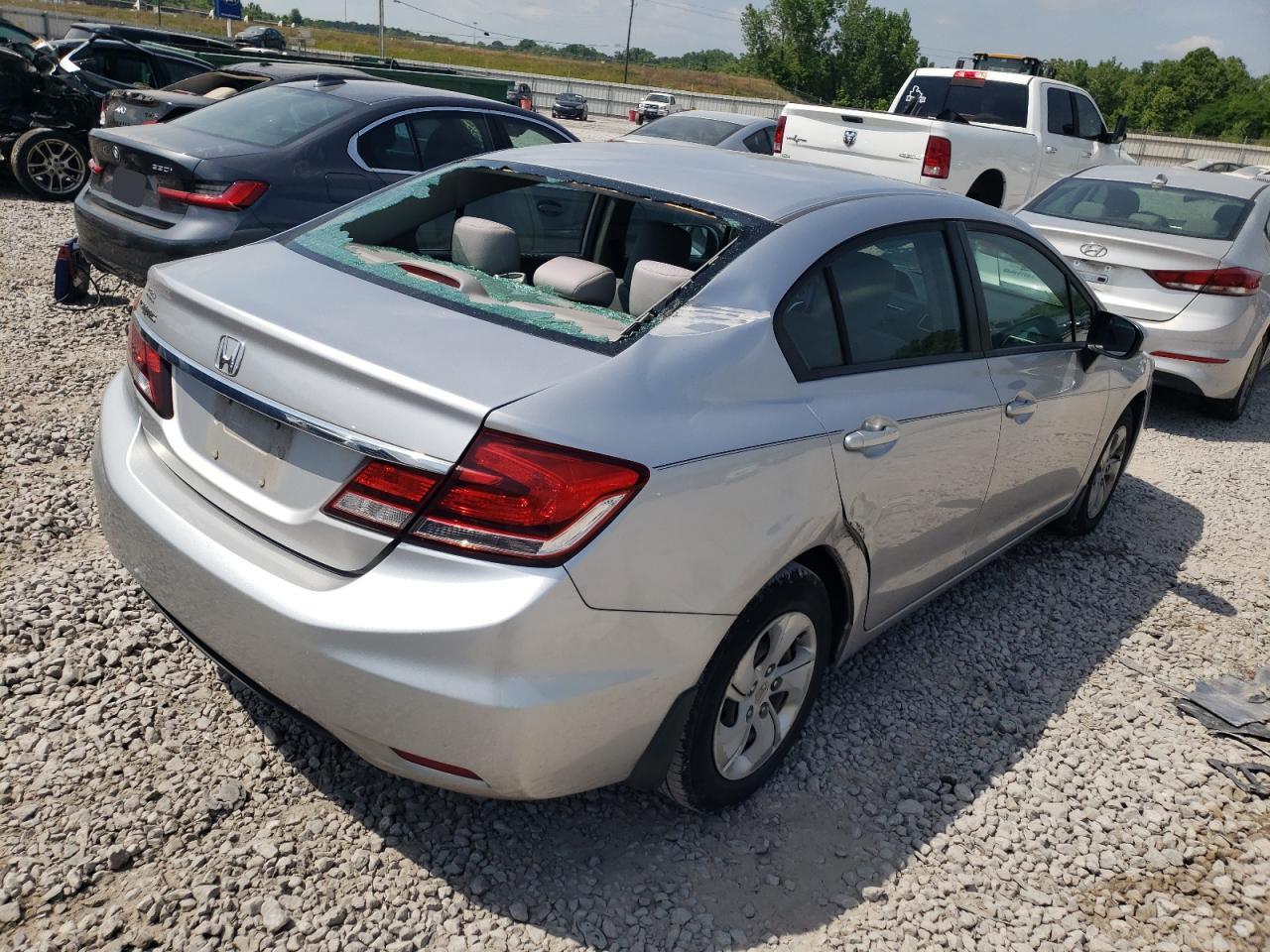Photo 4 from auction – 2014 HONDA CIVIC LX with VIN 19XFB2F52EE053882