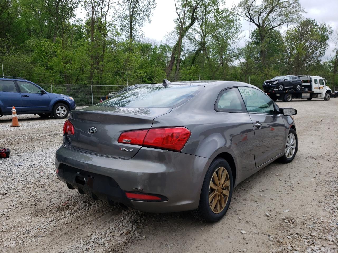 Photo 4 from auction – 2015 KIA FORTE EX with VIN KNAFX6A84F5372530