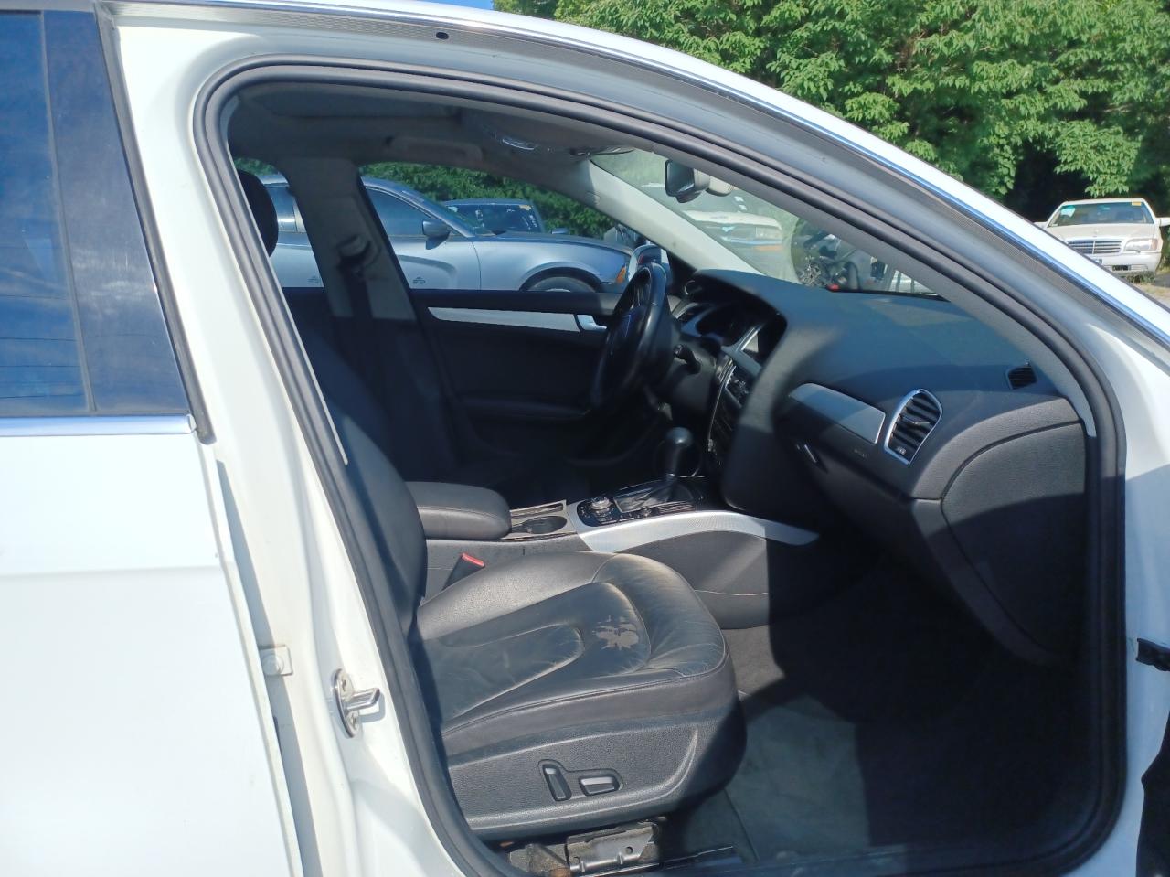 Фото 5 с аукциона – 2011 AUDI A4 PREMIUM с VIN WAUEFAFL0BN002846