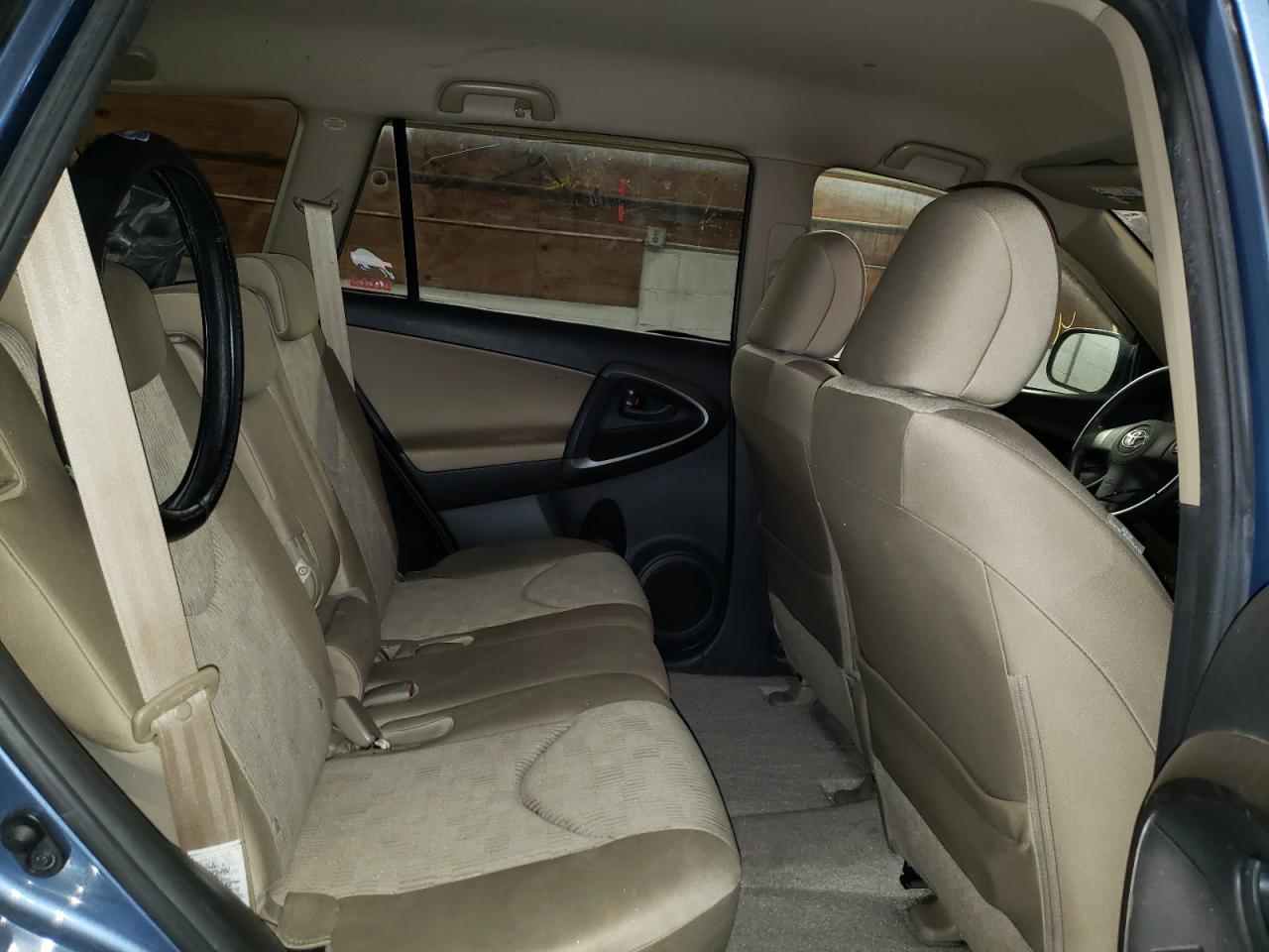 Photo 6 from auction – 2010 TOYOTA RAV4 with VIN JTMZF4DV6A5019482