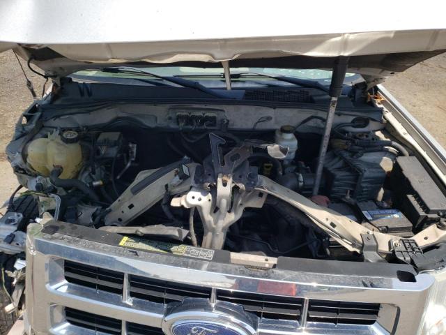 Photo 7 from auction – 2008 FORD ESCAPE XLT with VIN 1FMCU93Z68KC82690