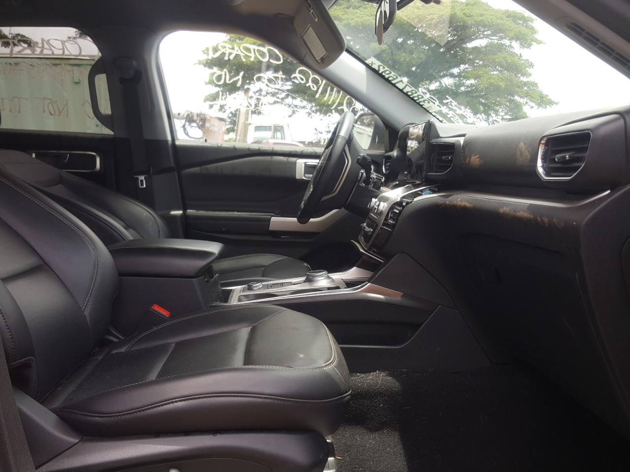 Photo 18 from auction – 2021 FORD EXPLORER X with VIN 1FMSK8DH0MGA97999