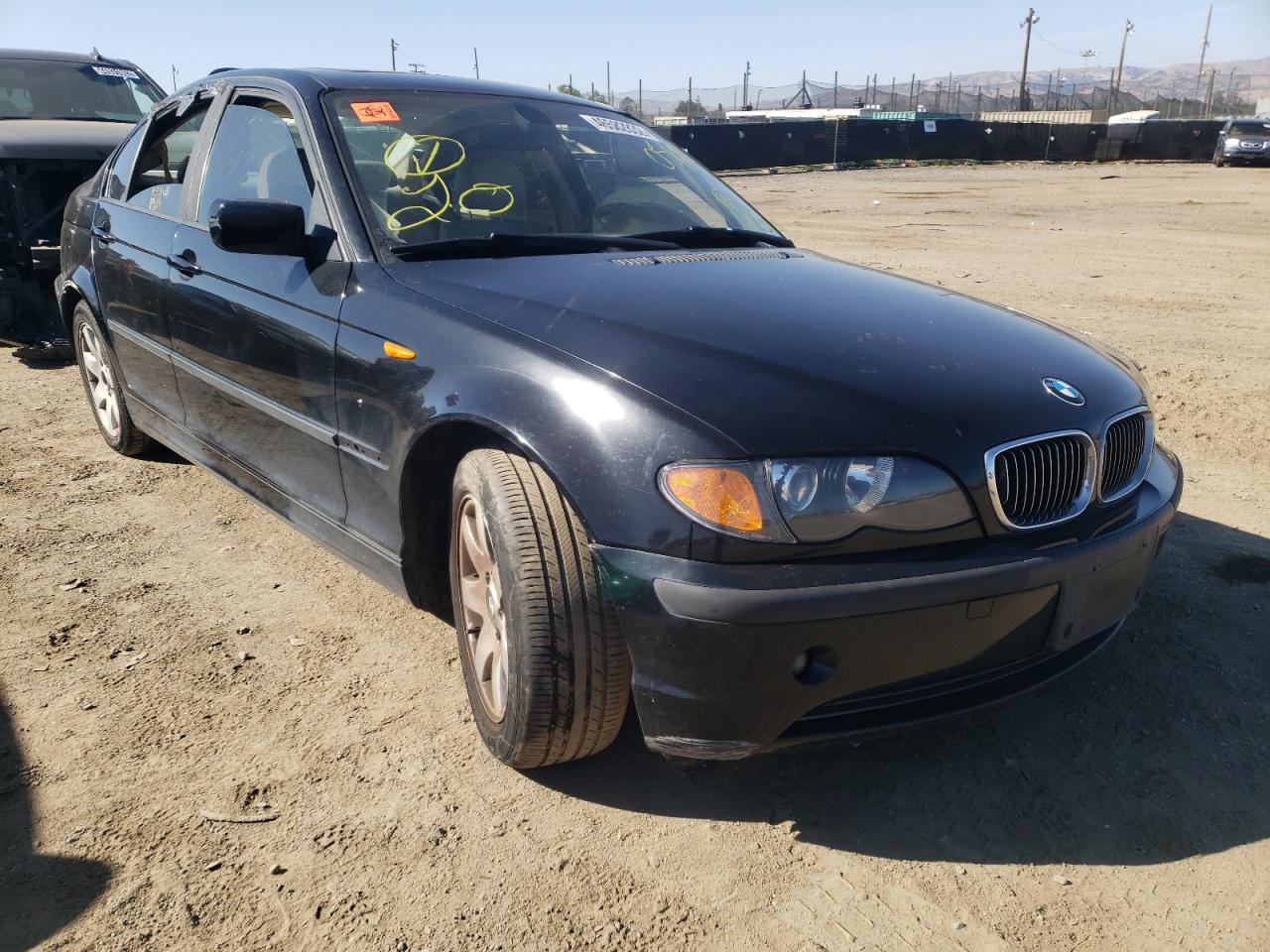Photo 15 from auction – 2004 BMW 325 I with VIN WBAET37404NJ96857