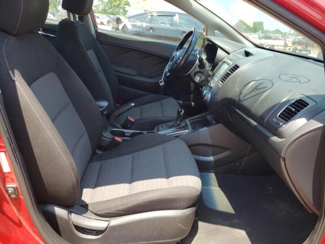Photo 5 from auction – 2017 KIA FORTE LX with VIN 3KPFL4A78HE055982