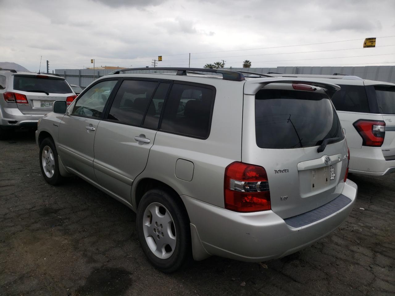 Photo 16 from auction – 2005 TOYOTA HIGHLANDER with VIN JTEDP21A850051510