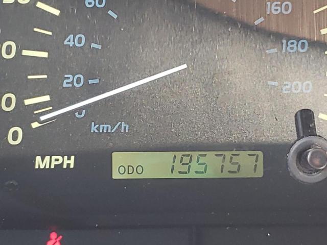 Photo 8 from auction – 1998 LEXUS LX 470 with VIN JT6HT00W7W0019837
