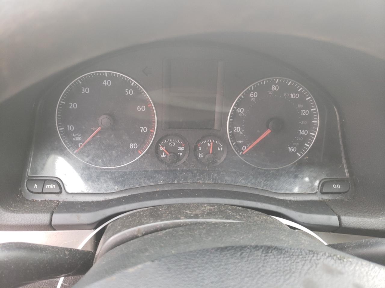 Photo 8 from auction – 2007 VOLKSWAGEN RABBIT with VIN WVWDR71K47W217378