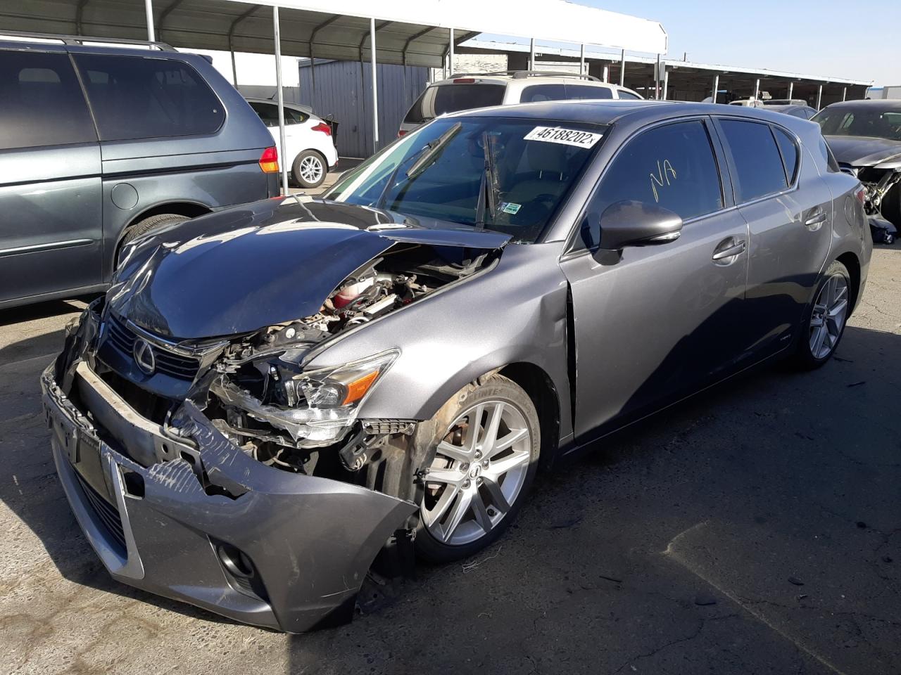 Photo 2 from auction – 2014 LEXUS CT 200 with VIN JTHKD5BHXE2176643