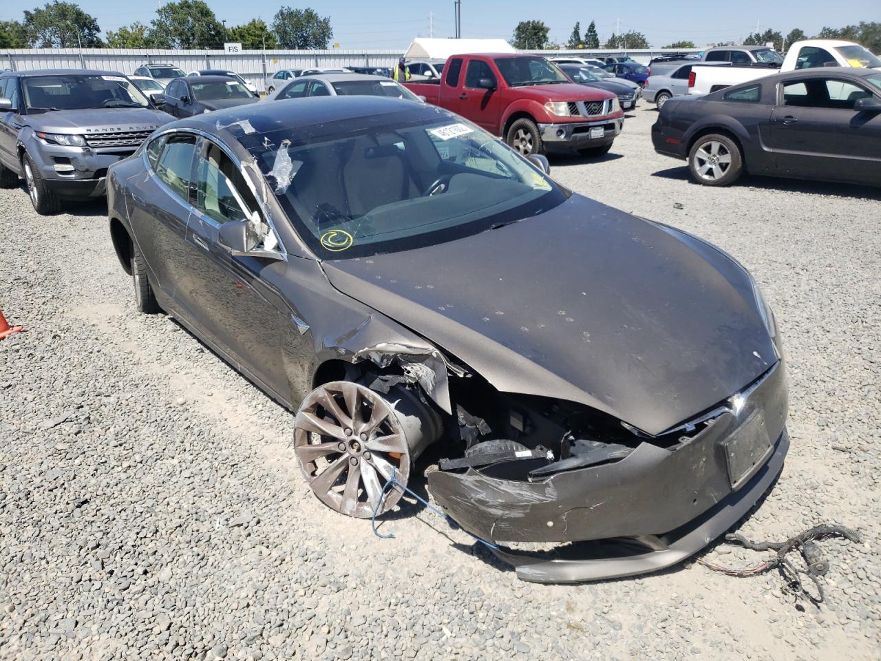 TESLA MODEL S 2016 with VIN 5YJSA1E20GF168335 - Photo from auction