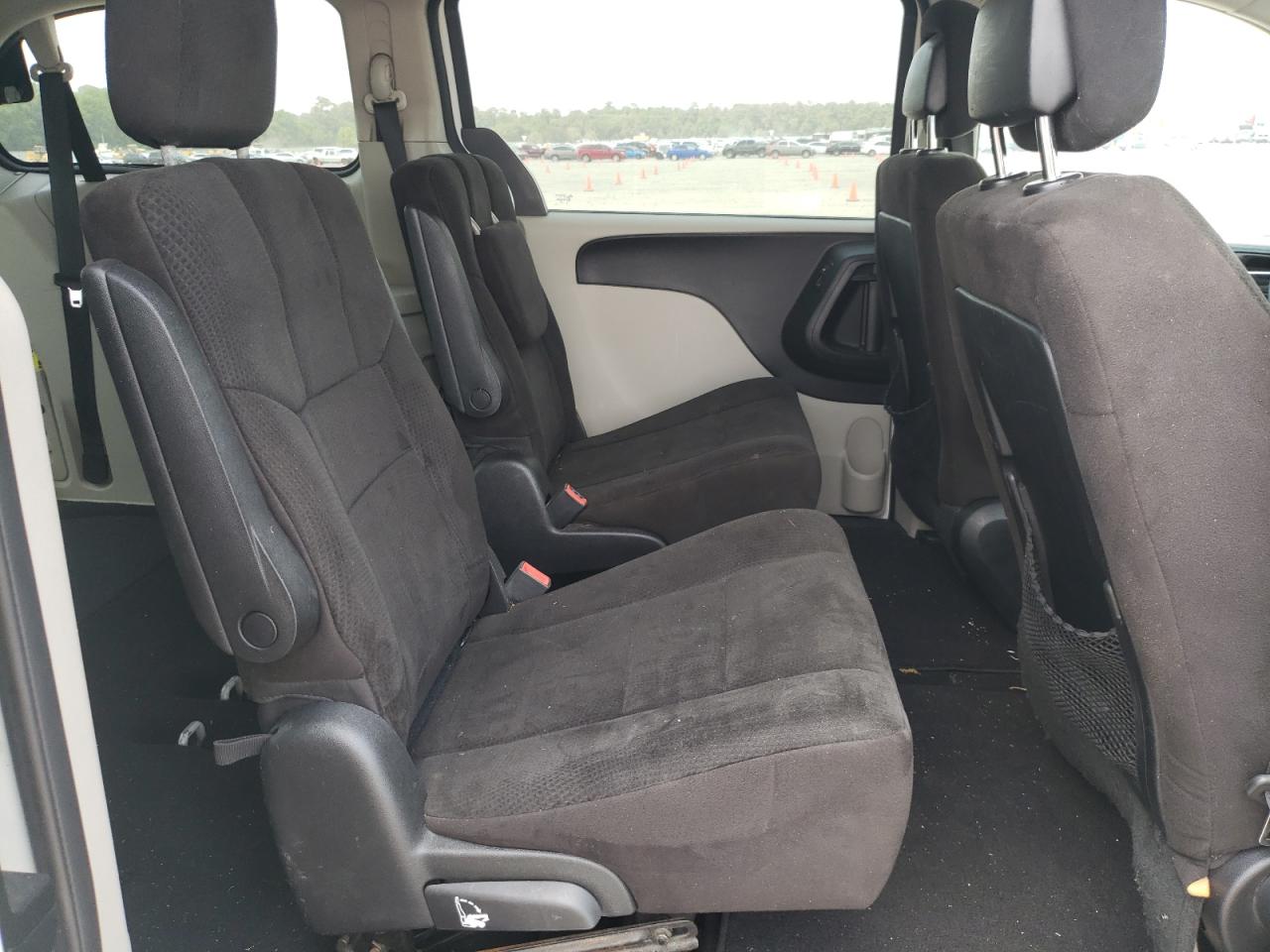Photo 6 from auction – 2012 DODGE GRAND CARA with VIN 2C4RDGCG3CR146626