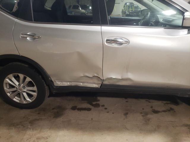 Photo 9 from auction – 2015 NISSAN ROGUE S with VIN KNMAT2MV2FP502019