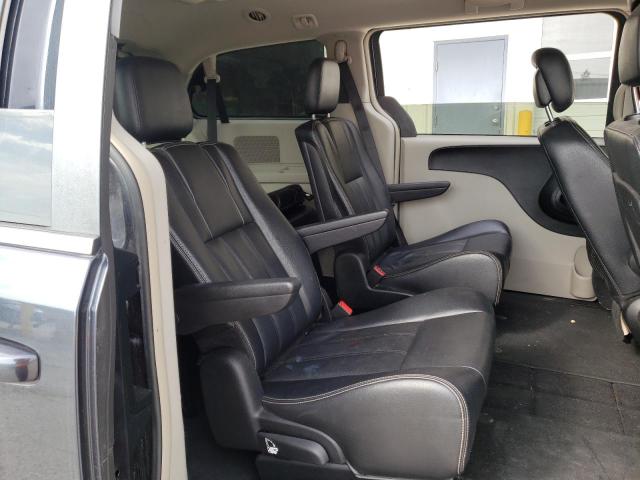 Photo 6 from auction – 2014 CHRYSLER TOWN & COU with VIN 2C4RC1BG9ER382041