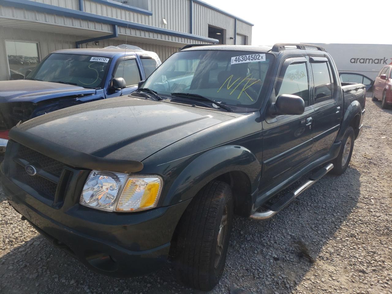 Photo 2 from auction – 2004 FORD EXPLORER S with VIN 1FMZU77K54UA90302