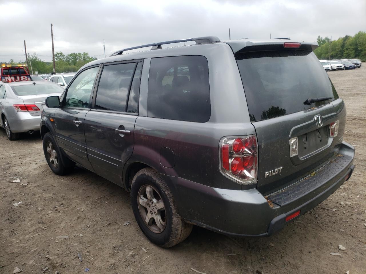 Photo 3 from auction – 2008 HONDA PILOT EXL with VIN 5FNYF18568B018443