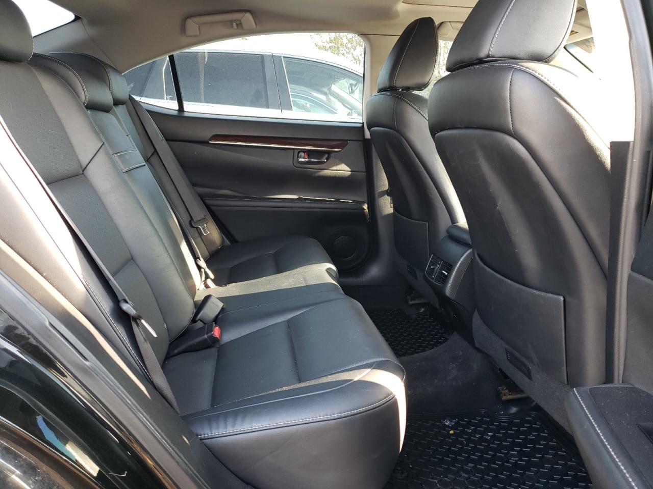 Photo 6 from auction – 2014 LEXUS ES 350 with VIN JTHBK1GG0E2088991