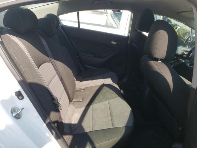 Photo 6 from auction – 2017 KIA FORTE LX with VIN 3KPFL4A72HE026767