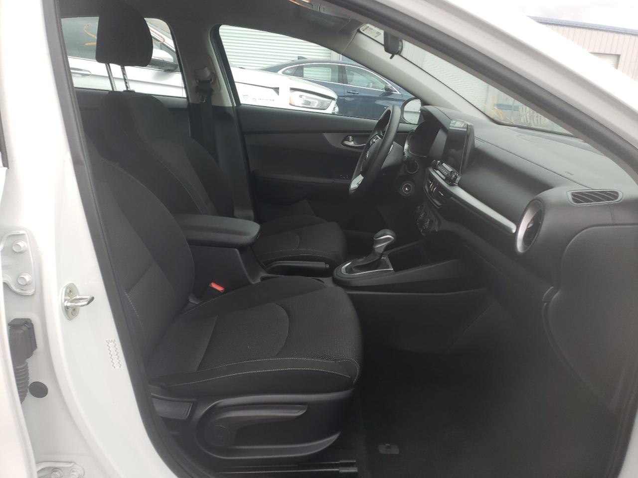 Photo 5 from auction – 2020 KIA FORTE FE with VIN 3KPF24AD0LE205763