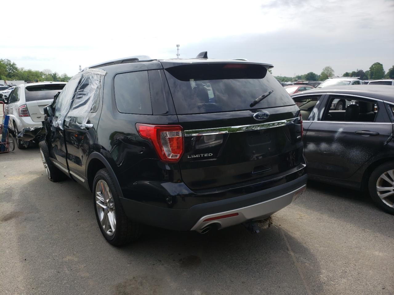 Photo 3 from auction – 2016 FORD EXPLORER L with VIN 1FM5K8F89GGC53357