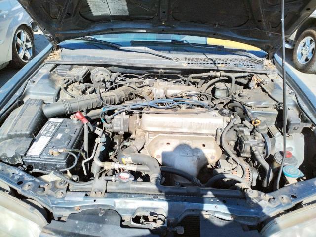 Photo 7 from auction – 1997 HONDA ACCORD LX with VIN 1HGCD5636VA043907