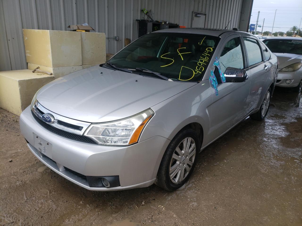 Photo 2 from auction – 2011 FORD FOCUS SEL with VIN 1FAHP3HN5BW179643
