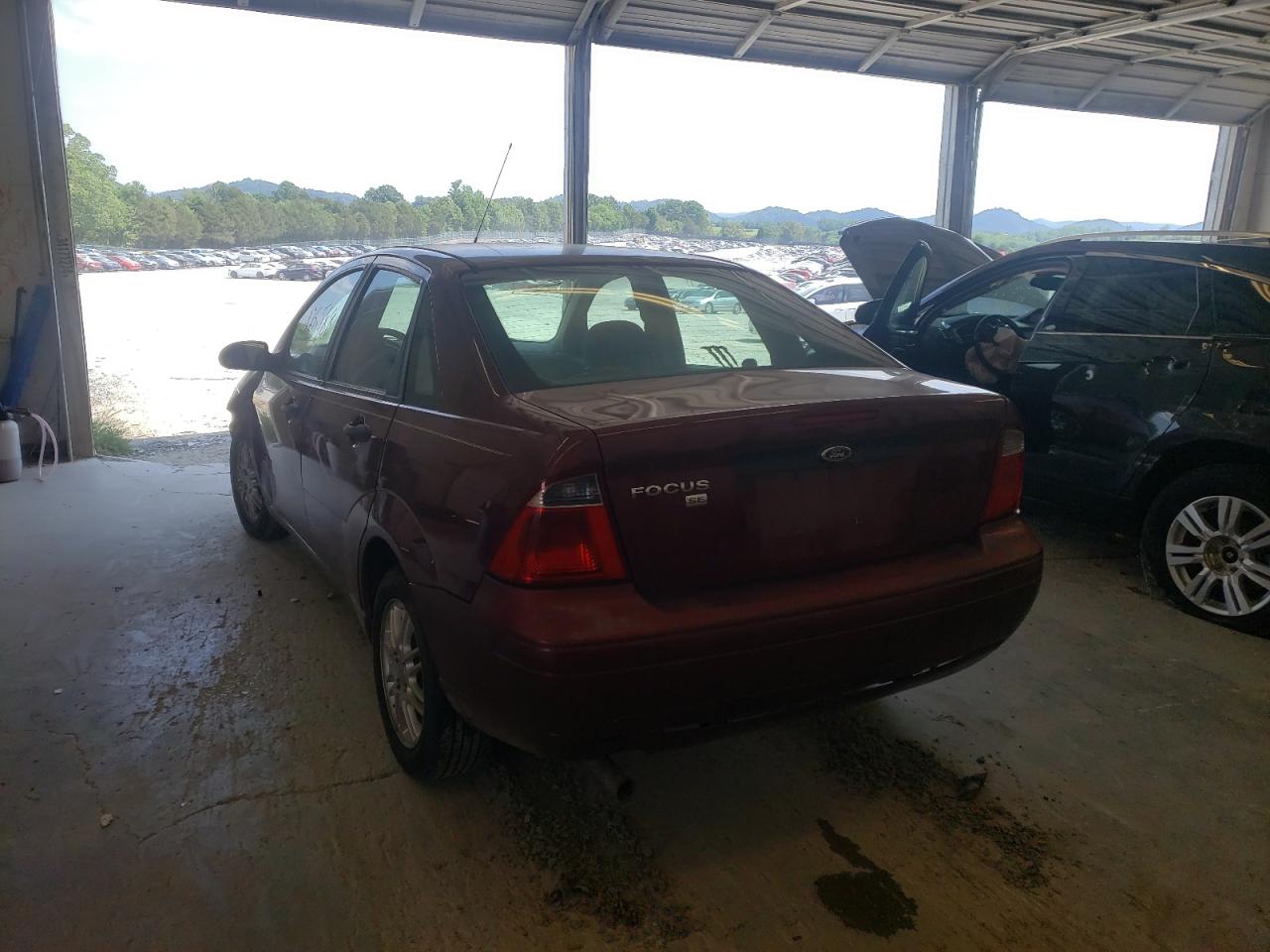 Photo 3 from auction – 2007 FORD FOCUS ZX4 with VIN 1FAFP34N67W313337