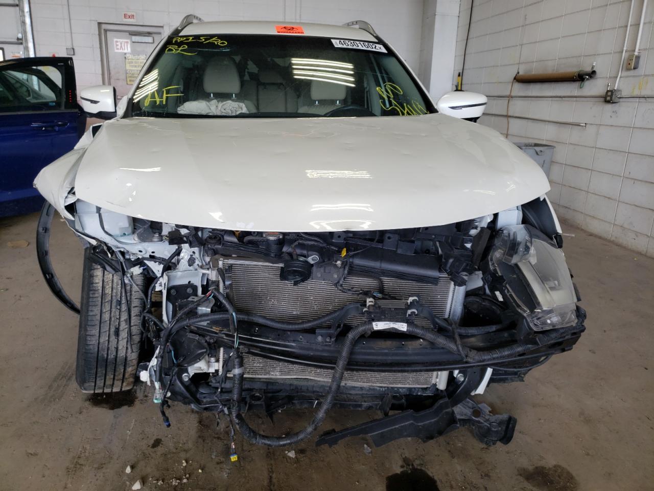 Photo 9 from auction – 2017 NISSAN ROGUE S with VIN KNMAT2MT9HP582470