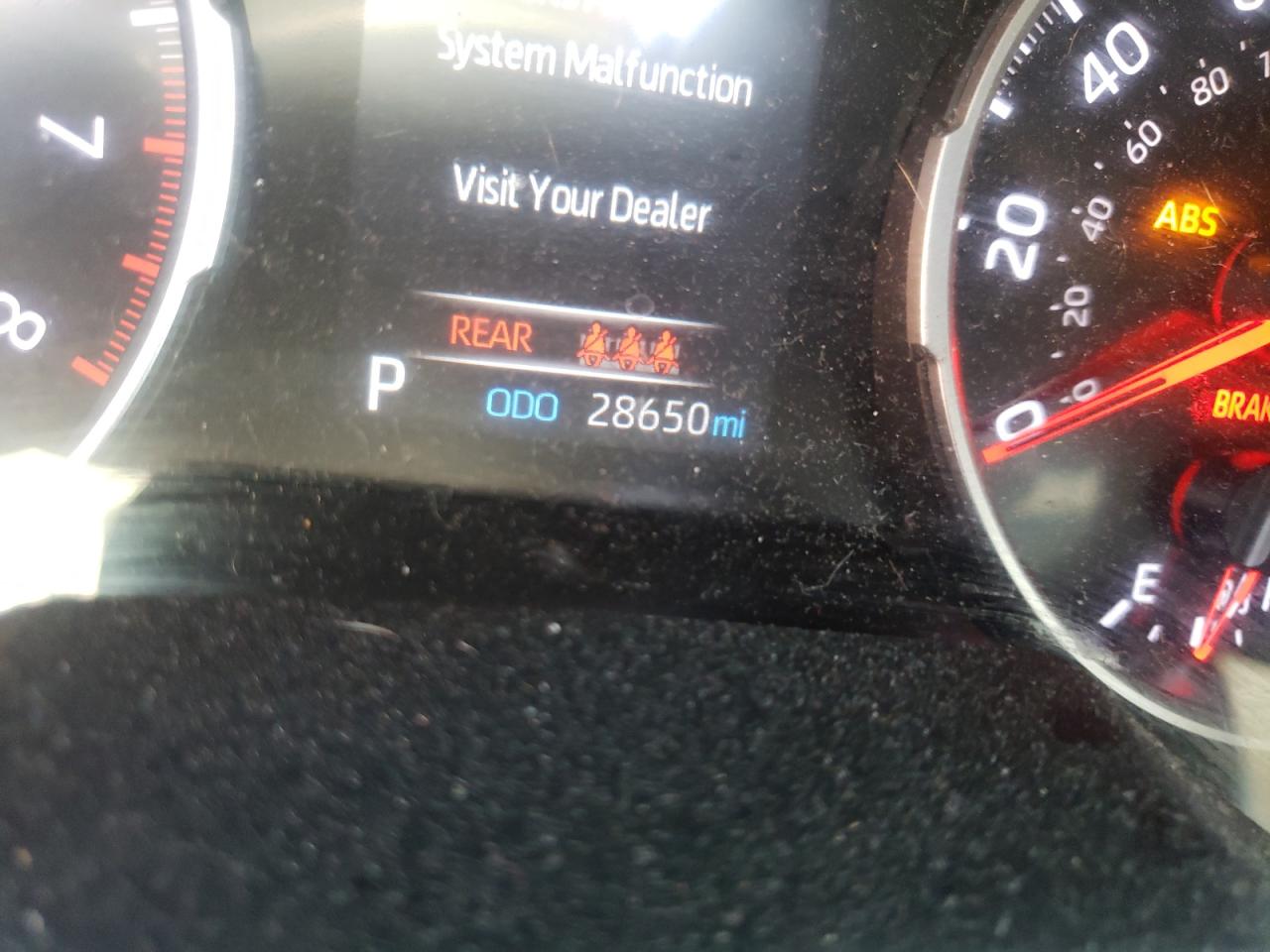 Photo 8 from auction – 2020 TOYOTA RAV4 XLE with VIN 2T3P1RFV3LC124266