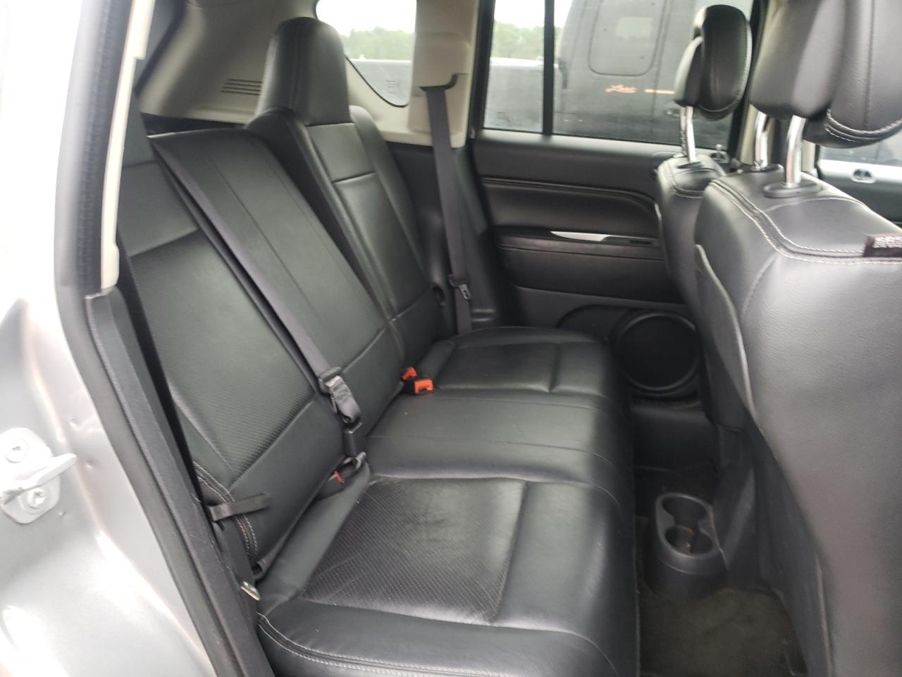 Photo 17 from auction – 2016 JEEP COMPASS LA with VIN 1C4NJCEA0GD682046