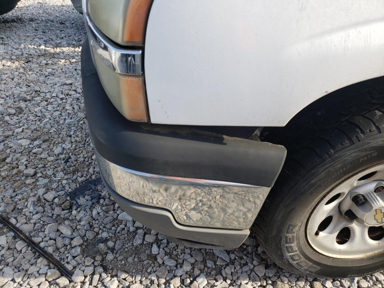 Photo 9 from auction – 2005 CHEVROLET SILVERADO with VIN 1GCEK14X95Z211195
